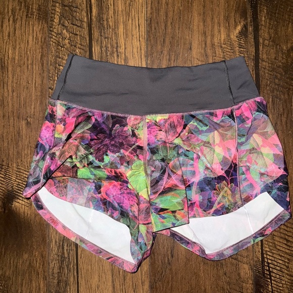 lululemon athletica Pants - NWOT RARE Lululemon Speed Up MidRise Lined Short 4" Vivid Floral Tone Multi